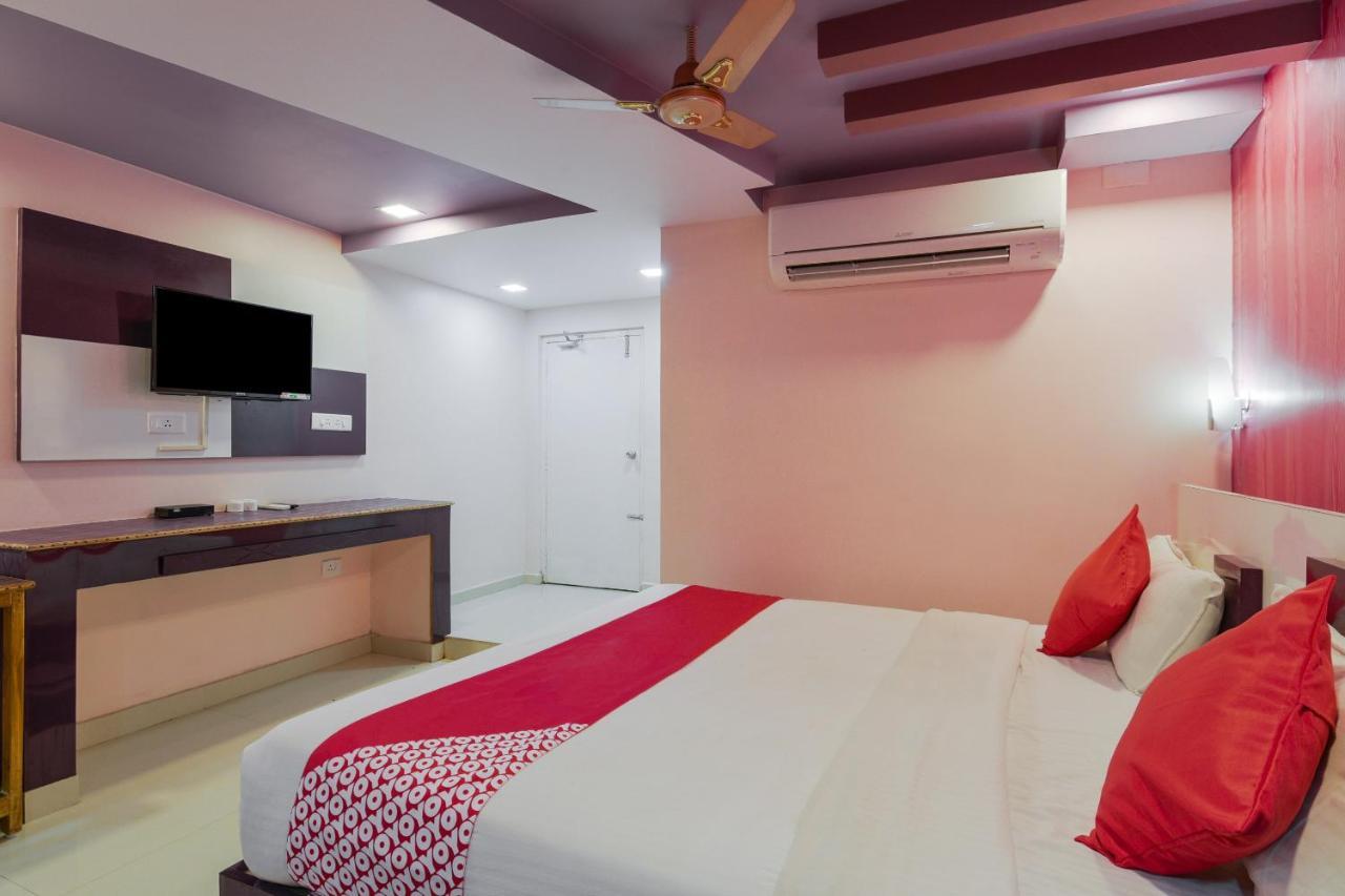 OYO 9930 Hotel AVS Residency Kurmannapalem Exterior foto